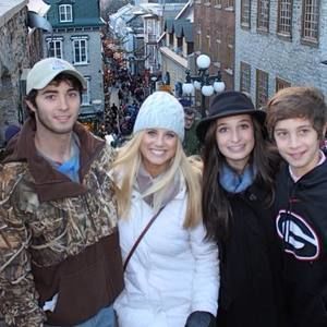 Meet your Posher, Monique